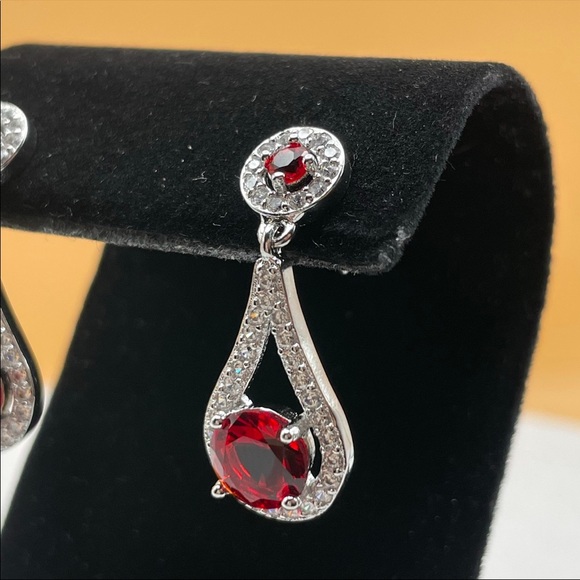925 Sterling Silver Red Ruby Diamond Tear Drop Pear Cut Elegant Dangle Earrings - Picture 12 of 13